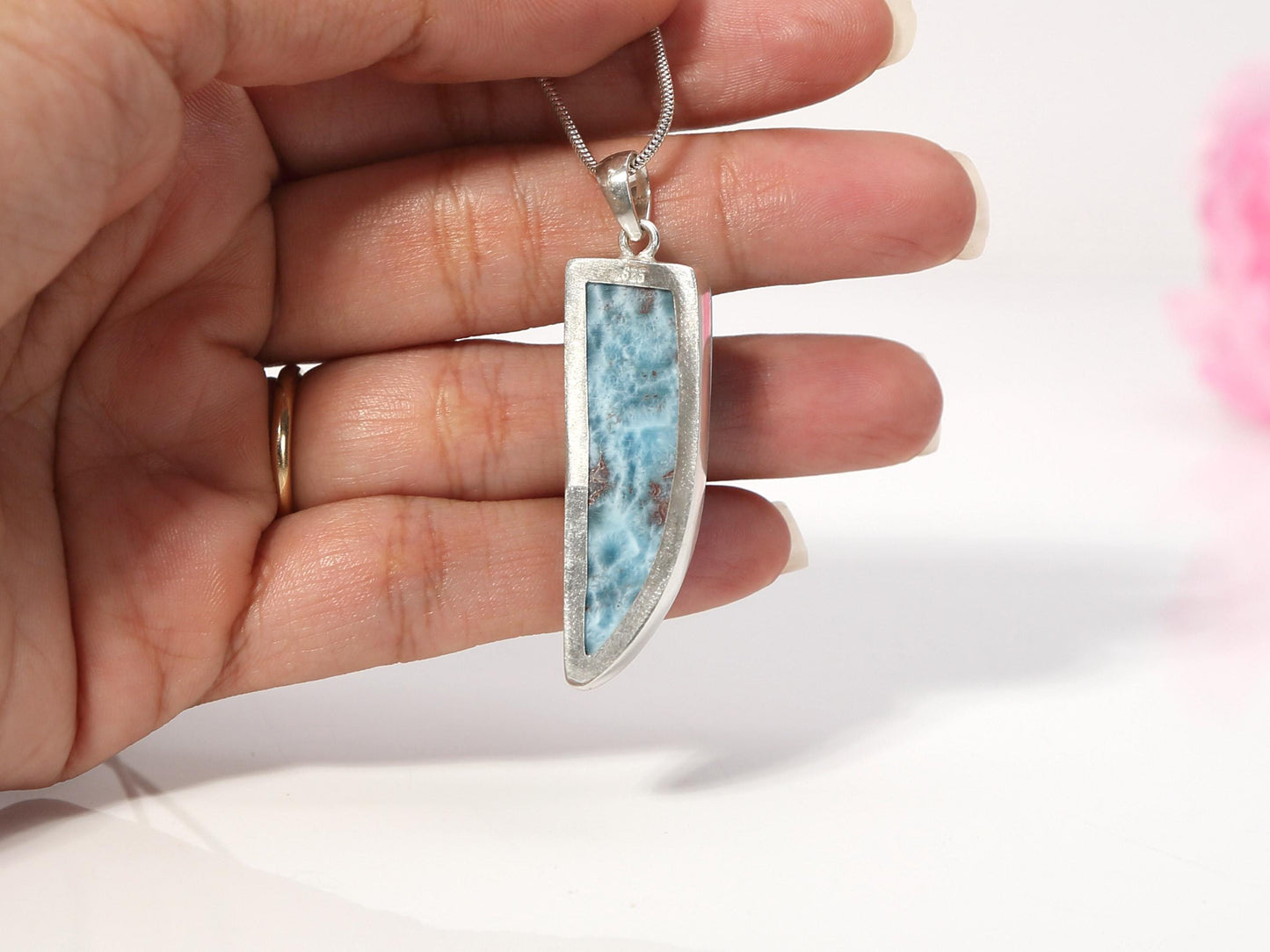 Collier pendentif en larimar en forme de dent, pendentif en pierre de larimar de qualité supérieure, bijou en larimar bleu AAA, cadeau de Noël