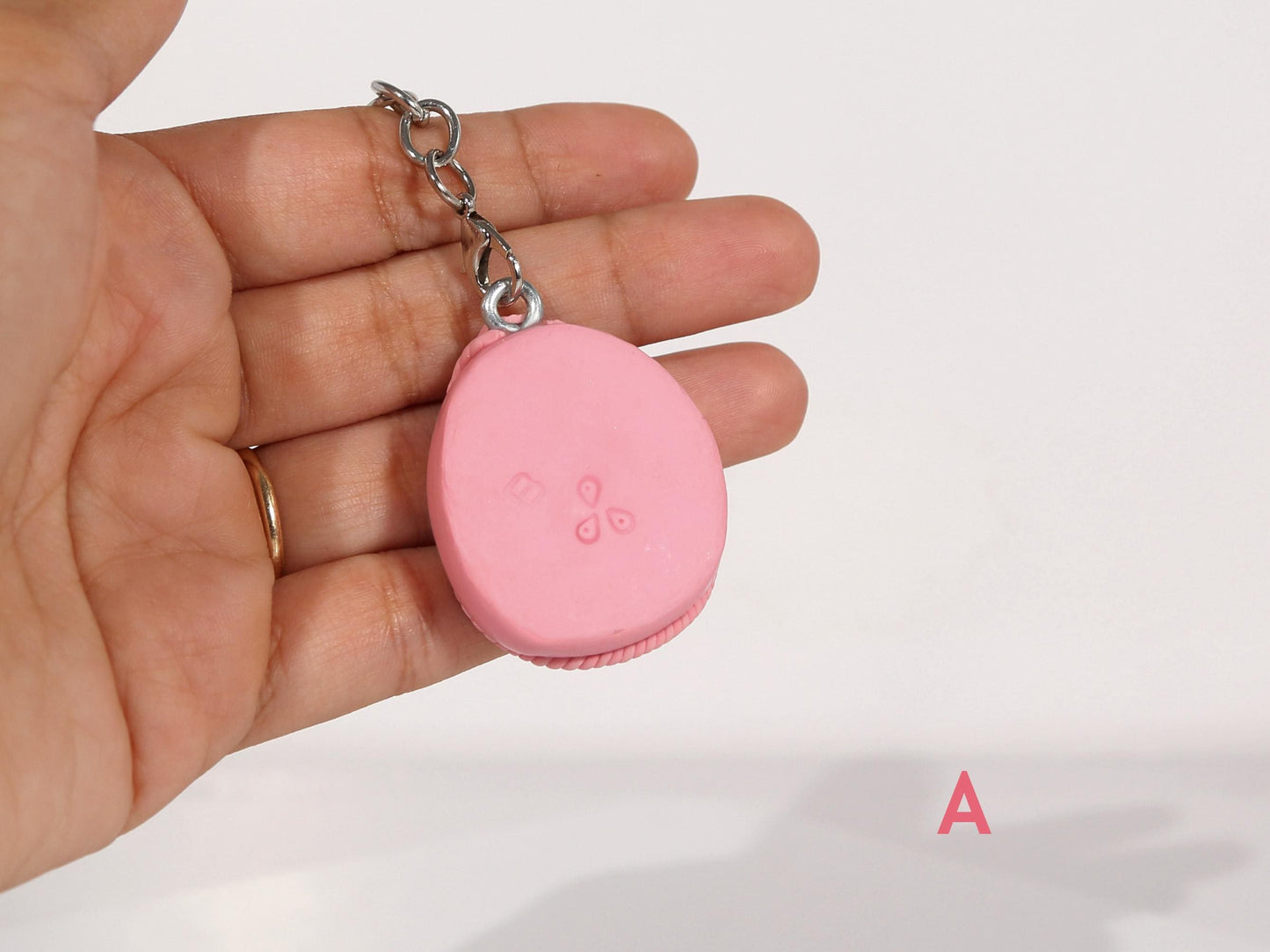 Breloque en cristal de larimar pour sac à main, breloque en pierre pour bourse, larimar AAA, cadeau rose, cadeau de Noël