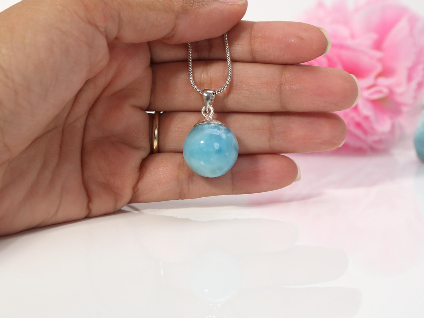 Pendentif sphère en larimar : Collier en argent sterling AAA et larimar, bijou idéal pour Noël