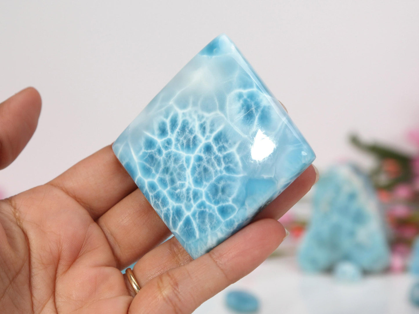 Pierre de larimar de qualité supérieure, pierre de poche en larimar diamant AAA, larimar bleu océan, spécimen de cabochon de larimar bleu super, cadeau de Noël